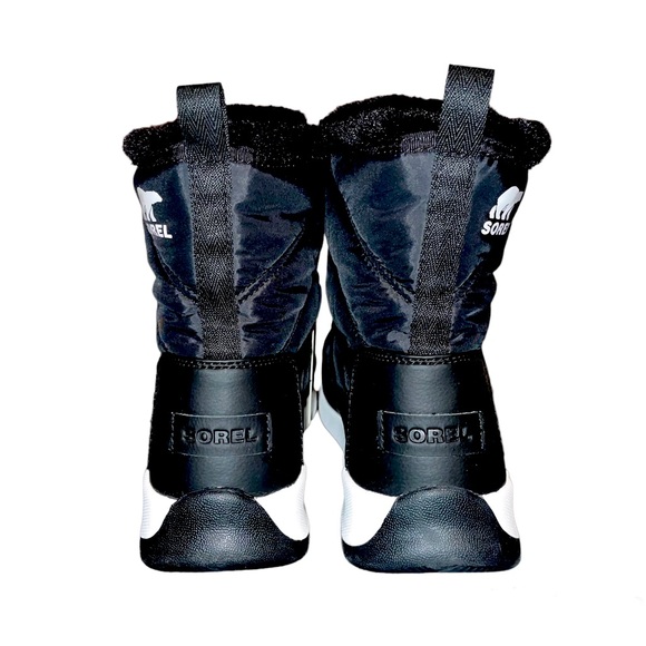 Winter boots/Sorel Whitney II Short Lace Waterproof Boots -Brand New Size 7 - Picture 3 of 5